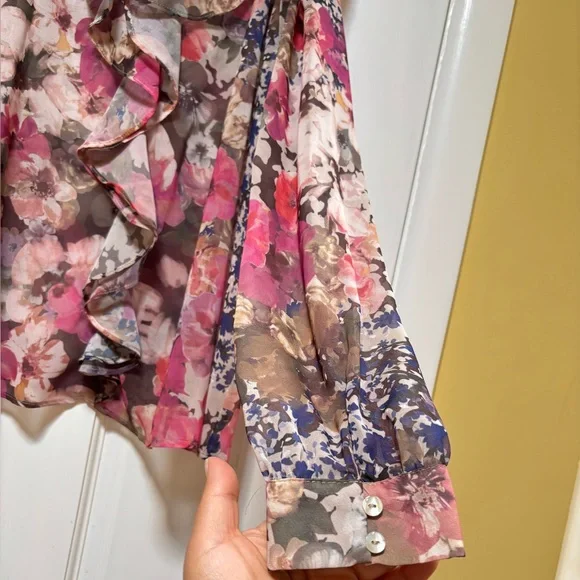 Zara Ruffled Blouse - Picture 5 of 8